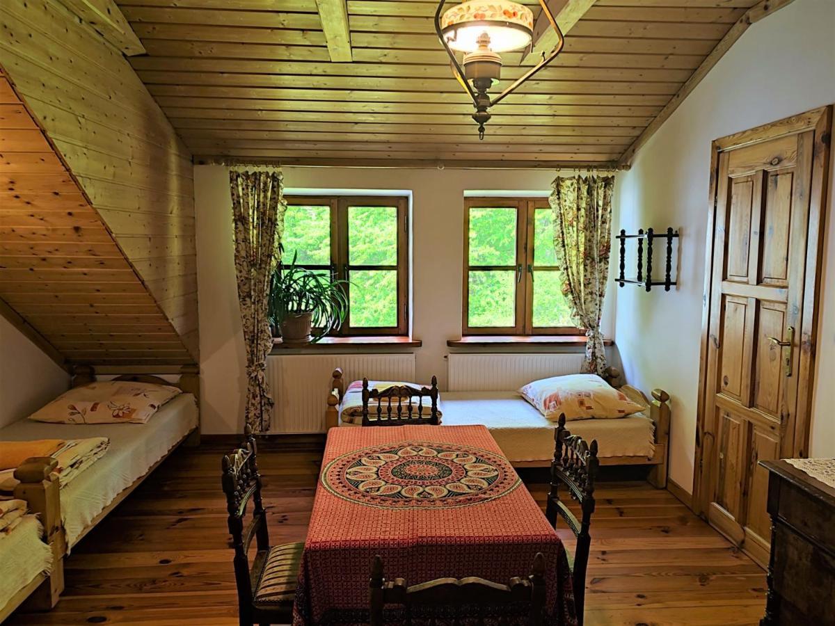Hotel Hajstra Krempna Esterno foto