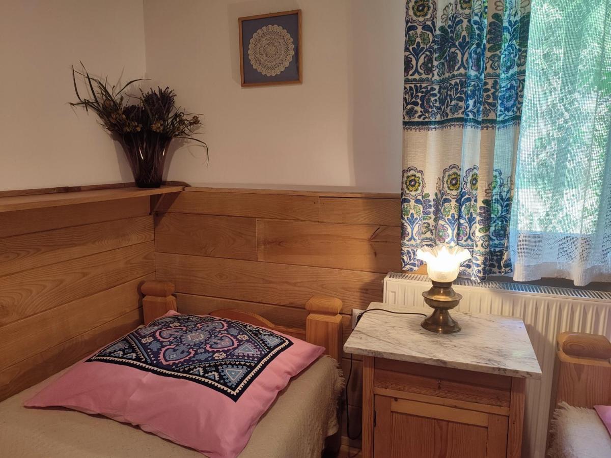 Hotel Hajstra Krempna Esterno foto